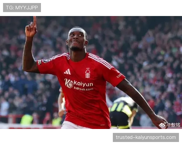 诺丁汉森林防守反击见效 客场战术执行坚决